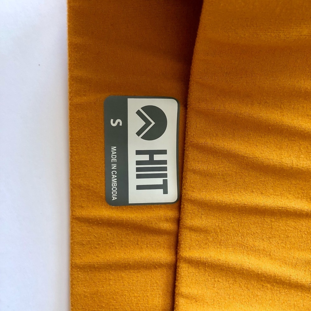 2 ASOS Sports Bras - Picture 10 of 10